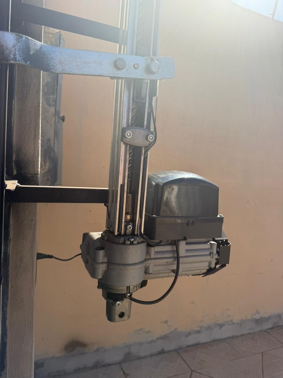 Jf Tecnica Bauru Projetos instalação manutenção de motores de portão (8)